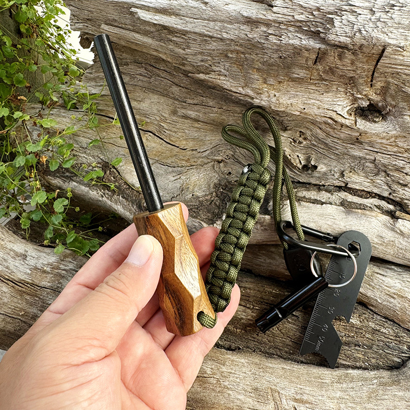 Neuer Outdoor-Feuerstein-Feuer – Fire Starting Kit Bewertung und Preis